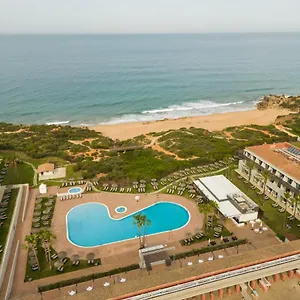 Отель Ilunion Calas De Conil